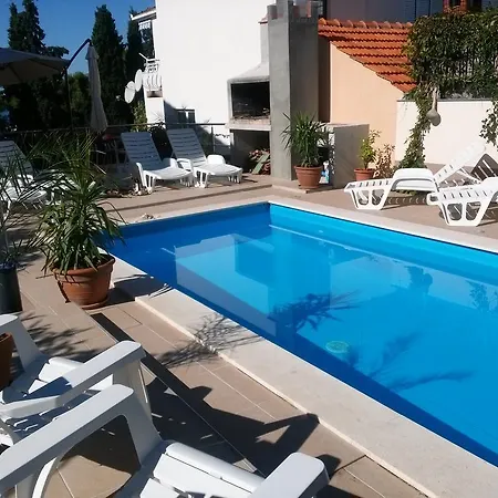 Natali - Heating Pool *