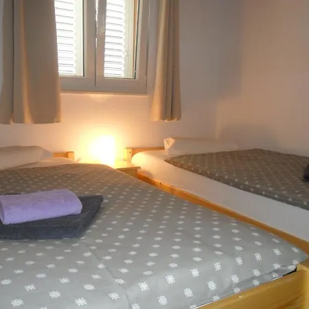 Natali - Heating Pool Appartement