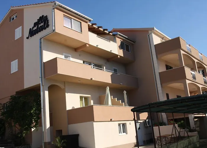 Natali - Heating Pool Apartmán Trogir