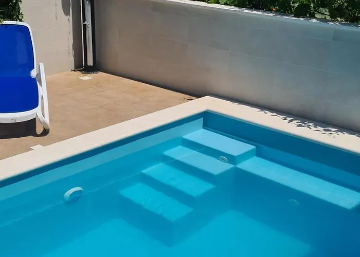 Natali - Heating Pool * Trogir