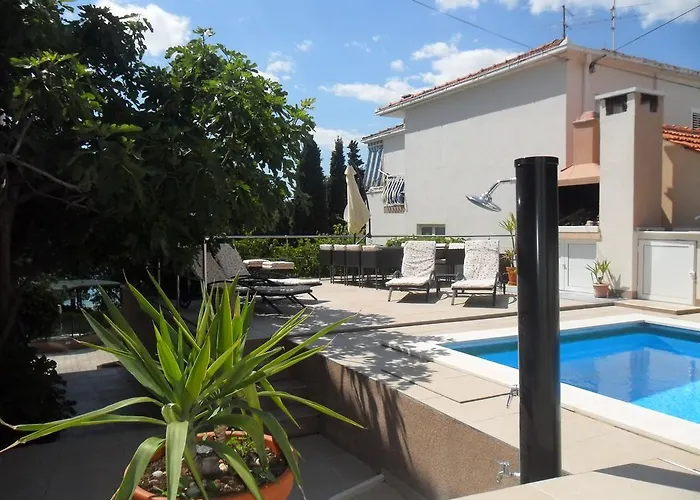 Natali - Heating Pool * Trogir