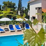 Apartment Natali - Heating Pool Trogir