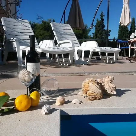 Natali - Heating Pool *