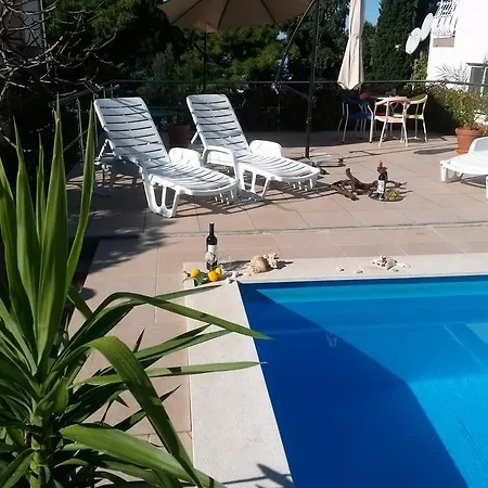 Natali - Heating Pool Trogir