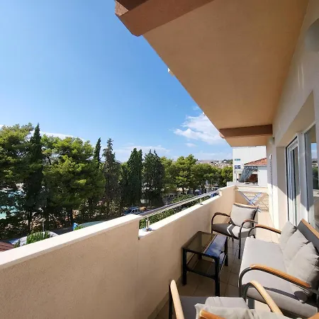 Natali - Heating Pool * Trogir