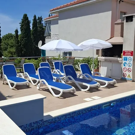 Natali - Heating Pool *