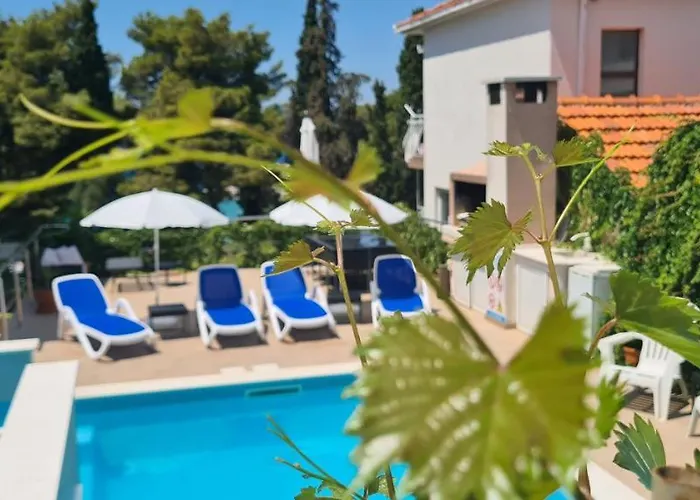 Lägenhet Natali - Heating Pool Trogir