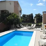 Apartmán Natali - Heating Pool Trogir