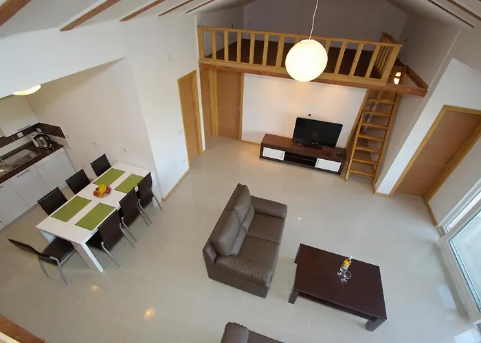 Natali - Heating Pool *