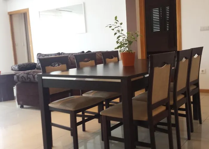 Natali - Heating Pool 特罗吉尔